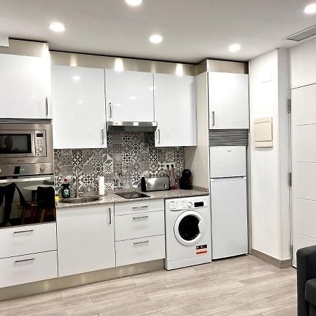 Maximilian Dreams 2 Apartment Madrid Exterior photo